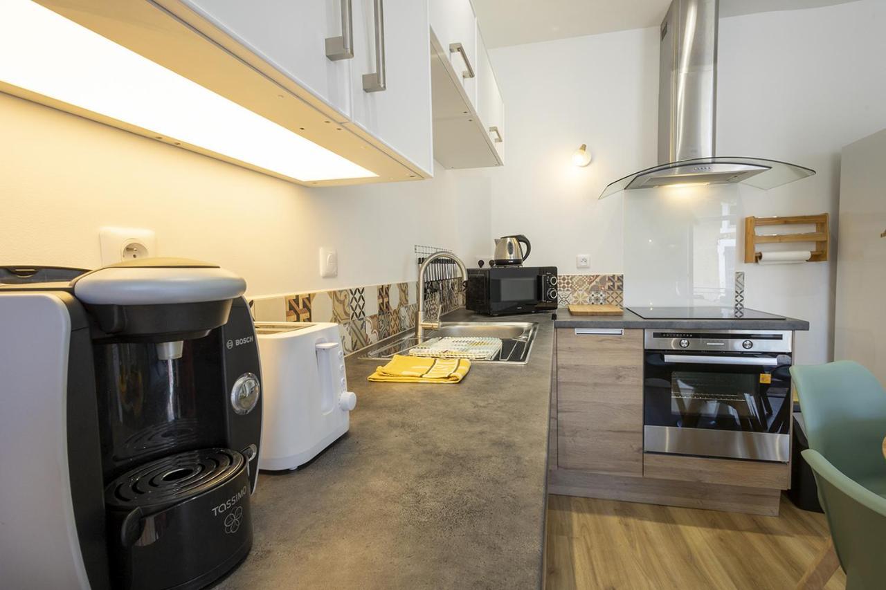 L'Emeraude - 1 A 4P - Wifi Fibre - Parking Gratuit Pont-dʼAin Buitenkant foto